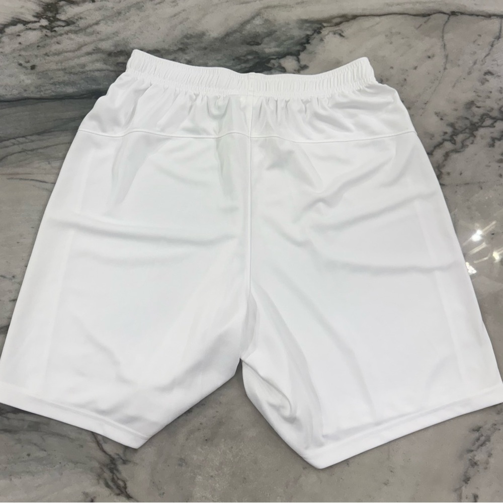 Under Armour Men’s White Athletic Training Shorts with Black Logo (NWOT) - Picture 5 of 6